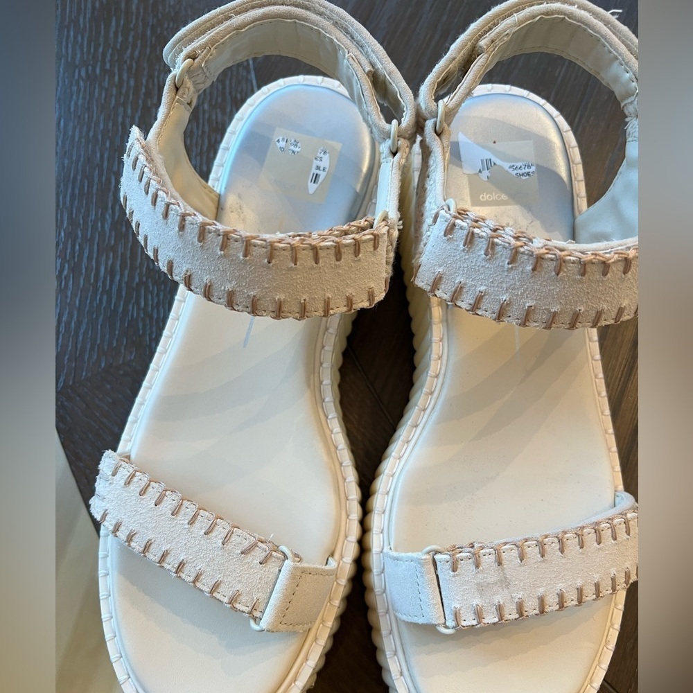 Dolce Vita Cream Sandals - Picture 6 of 7